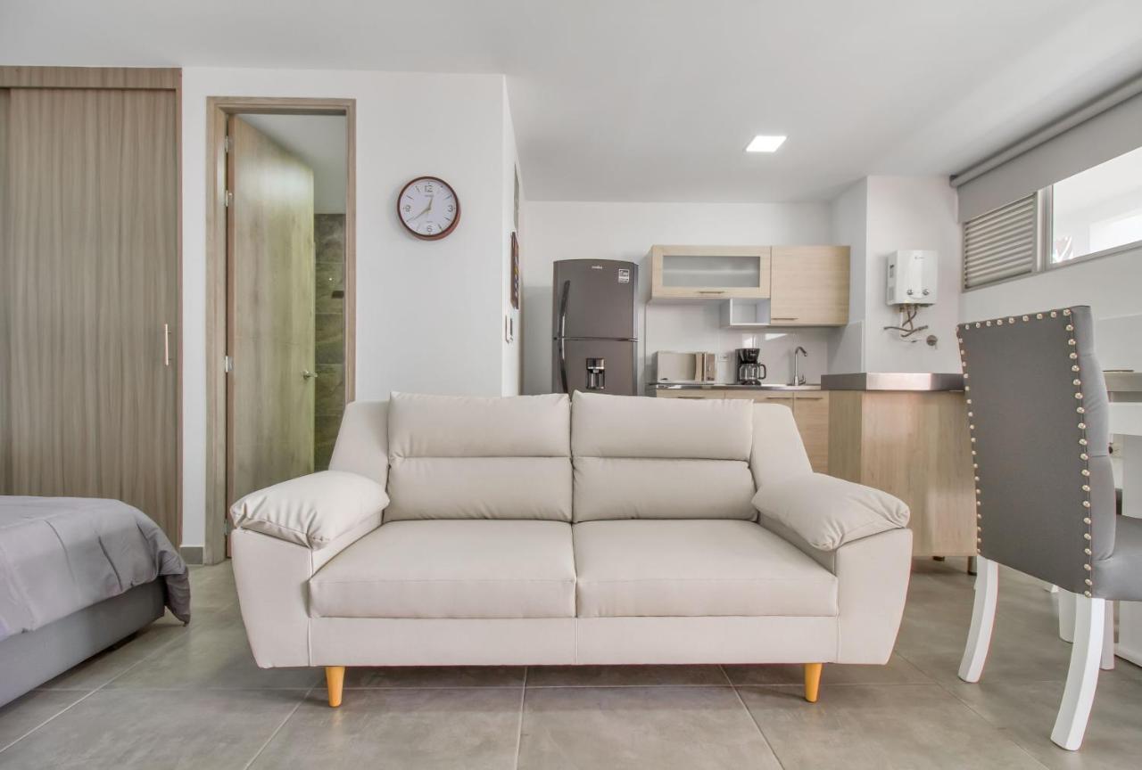 Camelot Apartahotel Μεντεγίν Εξωτερικό φωτογραφία