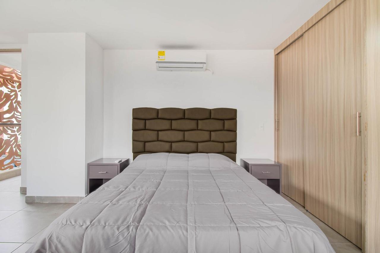 Camelot Apartahotel Μεντεγίν Εξωτερικό φωτογραφία