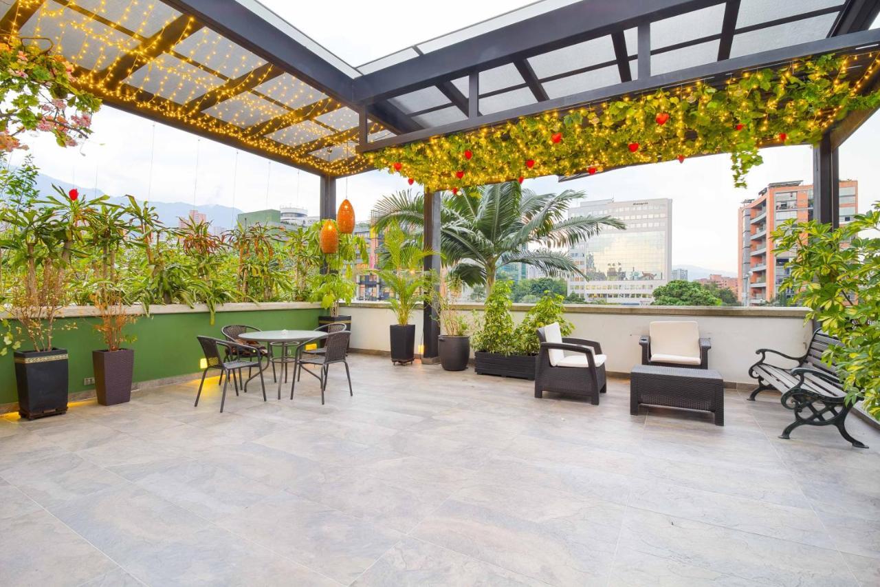 Camelot Apartahotel Μεντεγίν Εξωτερικό φωτογραφία