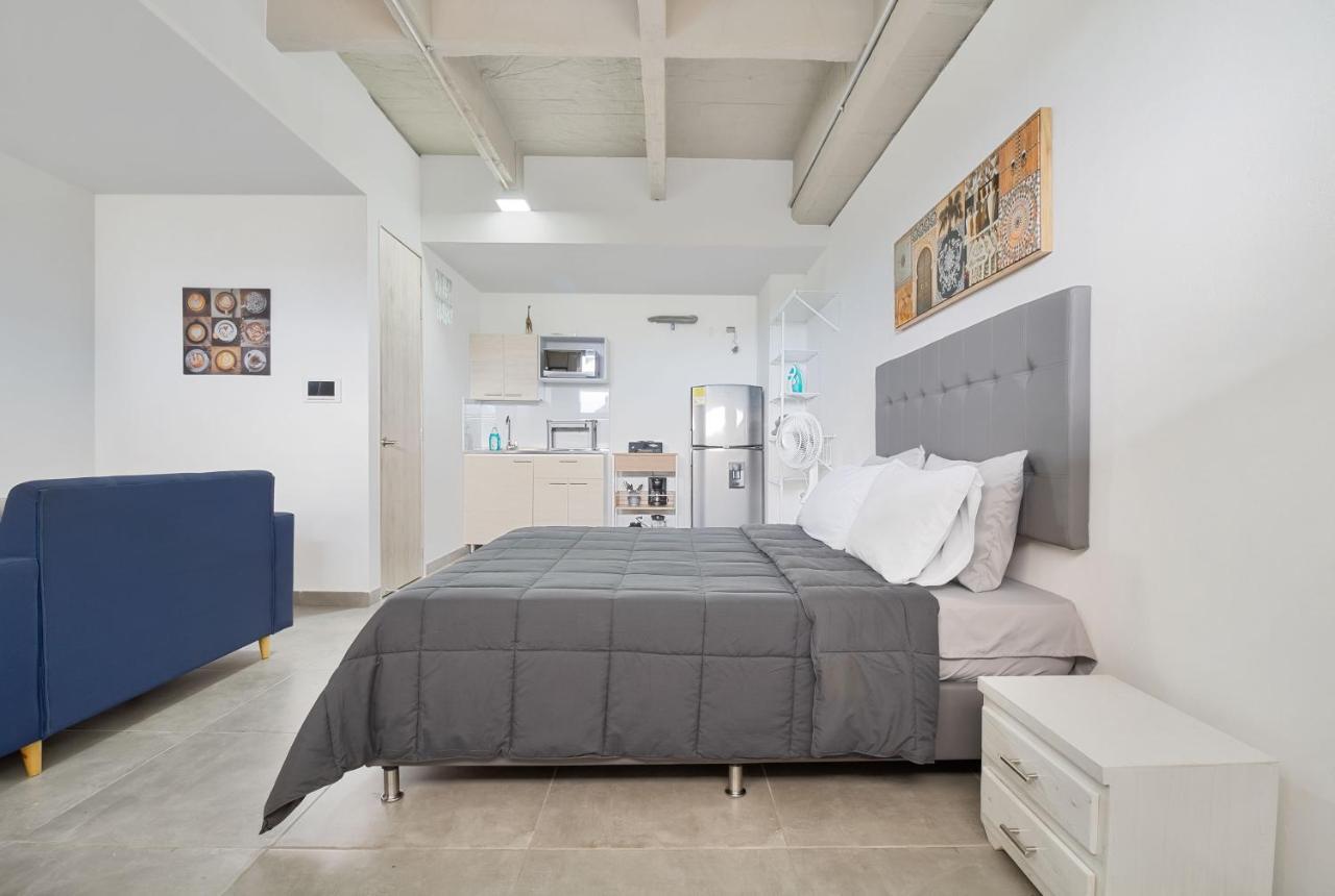 Camelot Apartahotel Μεντεγίν Εξωτερικό φωτογραφία