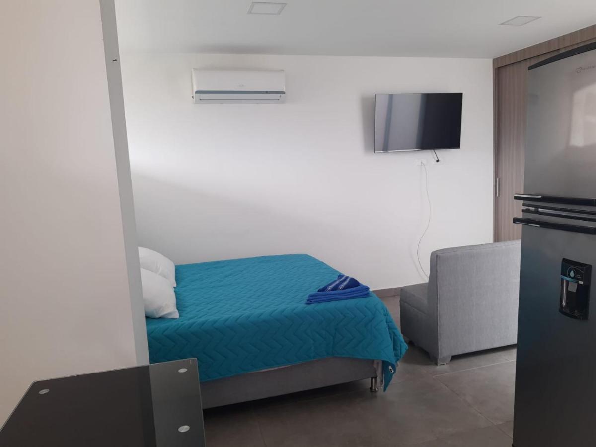 Camelot Apartahotel Μεντεγίν Δωμάτιο φωτογραφία